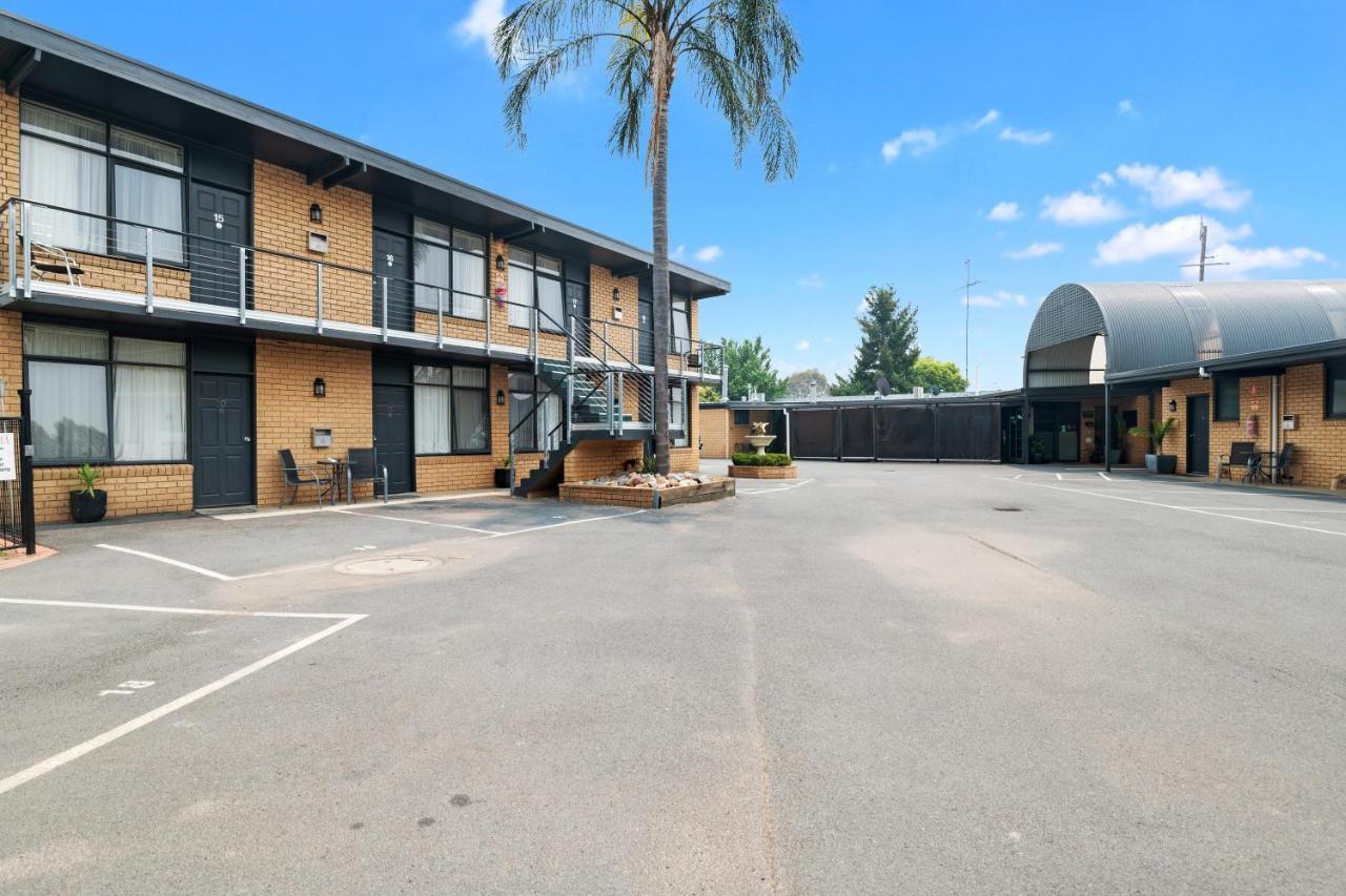 Avondel Motor Inn Benalla Exterior photo